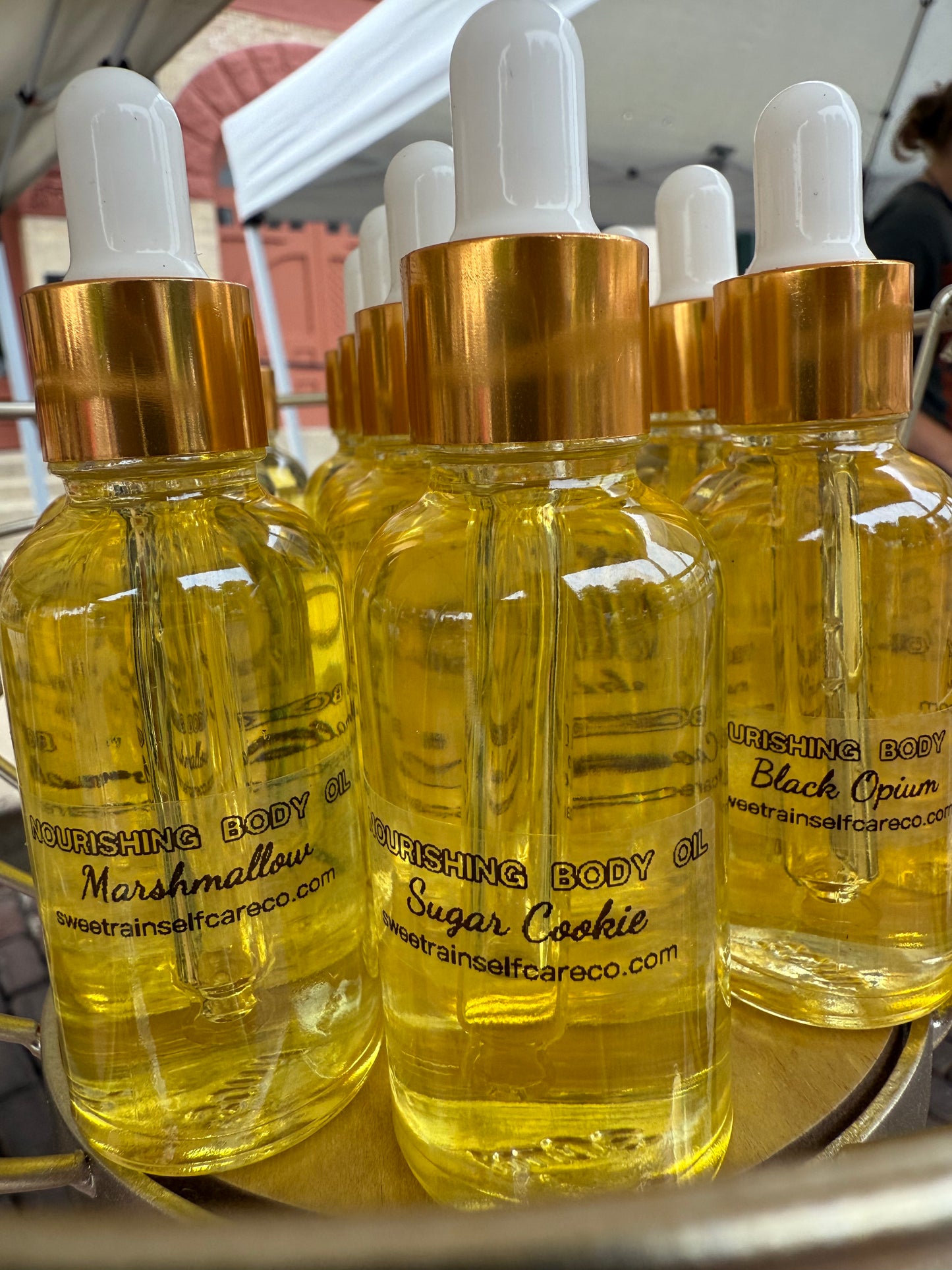 Nourishing Body Oil